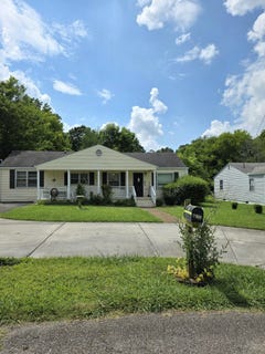 /international/us/2011-myrtle-avenue-chattanooga-tn-110109083547/