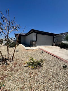 /international/us/17388-w-country-club-terrace-surprise-az-110107937562/