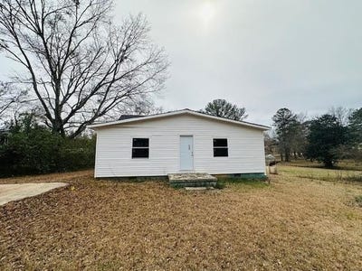 /international/us/3019-50th-street-valley-al-110097698812/