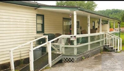 /international/us/5709-airport-road-bluefield-wv-110108380122/
