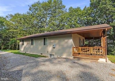 /international/us/883-white-oak-crossing-road-moorefield-wv-110108532912/