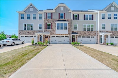/international/us/344-e-reno-drive-louisville-oh-110101153254/