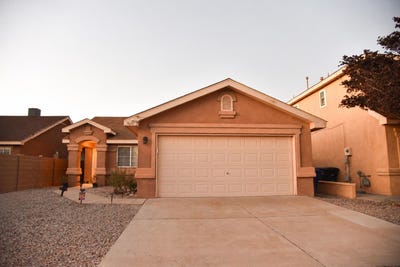 /international/us/7619-greywolf-road-sw-albuquerque-nm-110120424912/