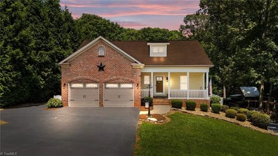 /international/us/8483-austin-hill-lane-tobaccoville-nc-110100476136/