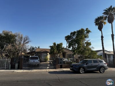 /international/us/1040-grant-st-calexico-ca-110103500628/