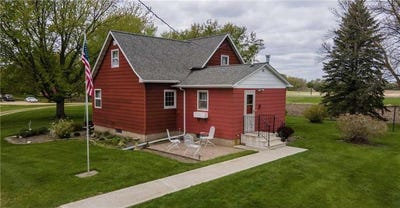 /international/us/84777-state-highway-60-madelia-twp-mn-110108079077/