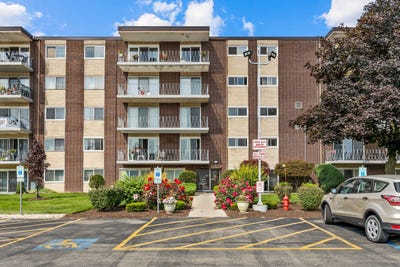 /international/us/2900-maple-avenue-downers-grove-il-110107553002/