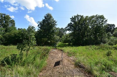 /international/us/3900-golden-city-rd-booneville-ar-110100984685/