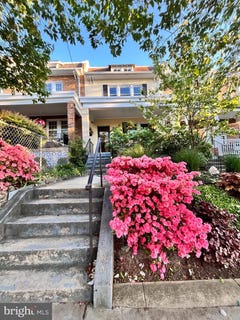 /international/us/424-allison-street-nw-washington-dc-110108533378/