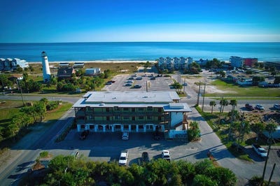 /international/us/112-franklin-blvd-st-george-island-fl-110108236771/
