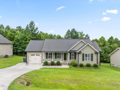 /international/us/421-angus-place-stem-nc-110100837726/
