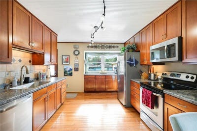 /international/us/10519-thomas-avenue-s-bloomington-mn-110108690906/