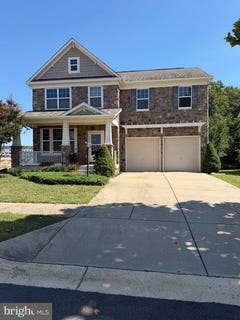 /international/us/15100-lord-howe-way-brandywine-md-110119934191/