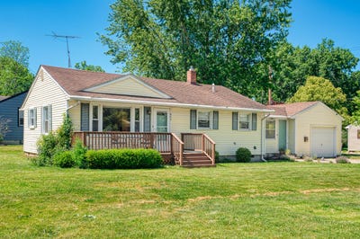 /international/us/405-washington-street-dundee-mi-110109055666/