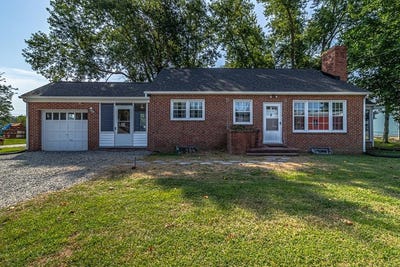 /international/us/52-lake-road-lottsburg-va-110103922758/