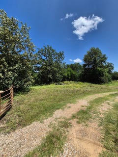 /international/us/3282-rock-creek-rd-sawyer-ok-110101053000/