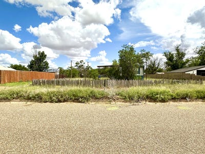 /international/us/1719-s-5th-street-tahoka-tx-110100445783/