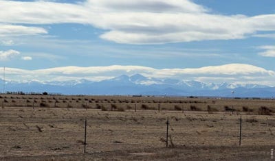 /international/us/county-road-37-nunn-co-110108126042/