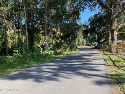 /international/us/e-old-pass-road-long-beach-ms-110103774087/