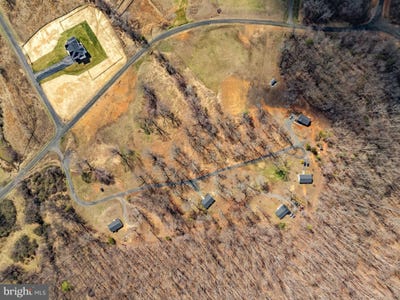 /international/us/7-27-7-27f-fletcher-lane-amissville-va-110106679619/