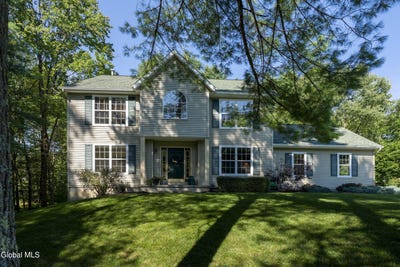 /international/us/607-acland-boulevard-ballston-spa-ny-110109918602/