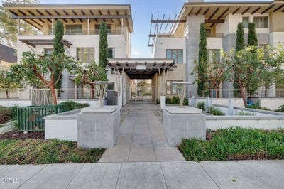 /international/us/239-s-marengo-avenue-202-pasadena-ca-110101115074/