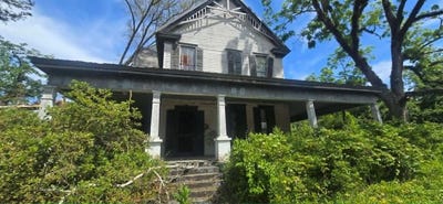 /international/us/910-chestnut-street-lumpkin-ga-110107778930/