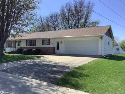 /international/us/509-sw-2nd-street-buffalo-center-ia-110107611600/