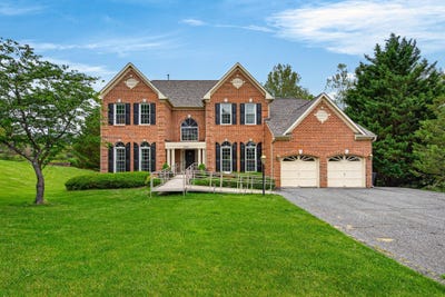 /international/us/1316-w-seminary-avenue-lutherville-timonium-md-110108340762/