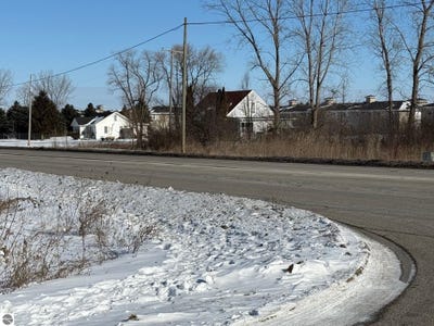 /international/us/4205-4173-s-isabella-road-mt-pleasant-mi-110105281842/