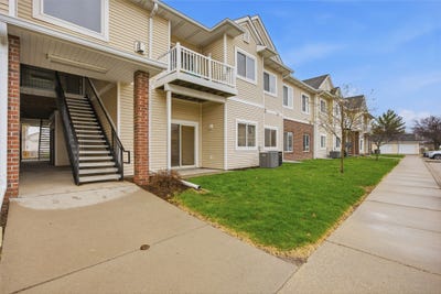 /international/us/1740-se-l-a-grant-parkway-waukee-ia-110106982013/