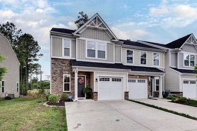 /international/us/225-capeside-court-williamsburg-va-110108334711/