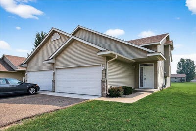 /international/us/1211-3rd-street-s-princeton-mn-110101338249/