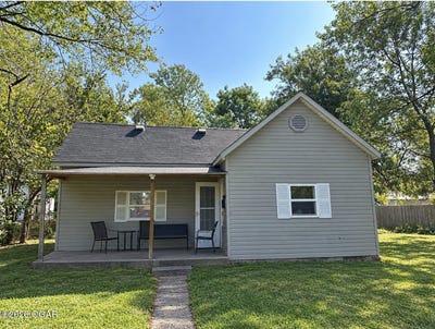 /international/us/408-s-indiana-avenue-columbus-ks-110119946053/