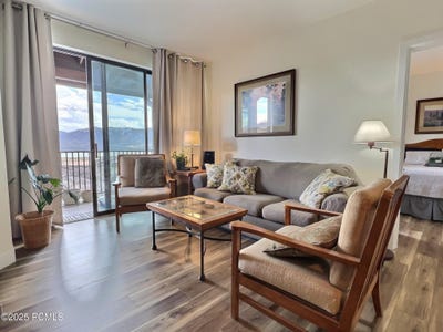 /international/us/1364-w-stillwater-drive-heber-city-ut-110100503464/