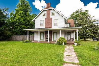 /international/us/300-s-main-st-monticello-ar-110099510314/
