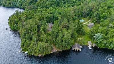 /international/us/8-pinehurst-road-saranac-lake-ny-110100569947/