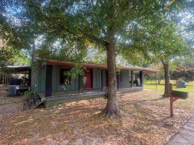 /international/us/77-hill-st-atmore-al-110103438814/