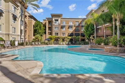 /international/us/24595-town-center-drive-valencia-ca-110110171873/