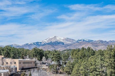 /international/us/174-king-road-ruidoso-nm-110106242532/
