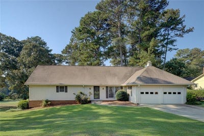 /international/us/719-clubhouse-drive-se-conyers-ga-110108357916/