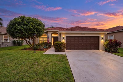 /international/us/13182-nw-19th-st-pembroke-pines-fl-110120421343/