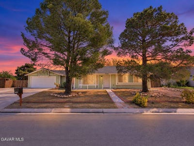 /international/us/37528-97th-street-e-littlerock-ca-110120040820/