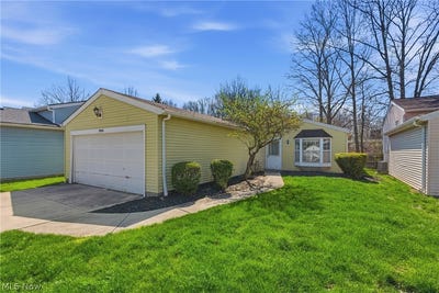 /international/us/9966-magnolia-drive-olmsted-falls-oh-110107073683/
