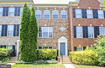 /international/us/1108-hampton-st-fredericksburg-va-110109272324/