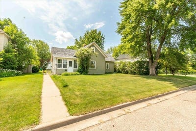 /international/us/117-6th-street-nekoosa-wi-110100531090/