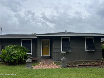 /international/us/135-oakcrest-drive-lafayette-la-110108341448/