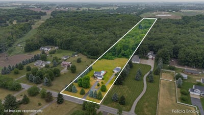 /international/us/3123-140th-avenue-dorr-mi-110108887550/