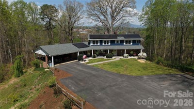 /international/us/56-e-glenview-street-marion-nc-110107058921/