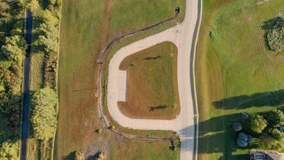 /international/us/3218-honeycomb-court-spirit-lake-ia-110102623407/